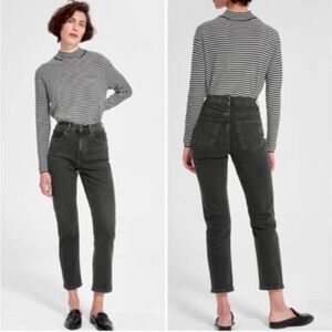 Everlane high rise straight Jean - 25 Ankle in Black
